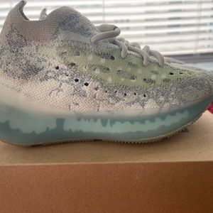 Adidas Yeezy Boost 380